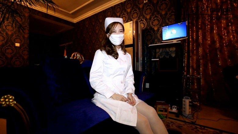 【芮琪女王】蒙面护士 秀白丝脚底语言诱惑 无剪辑版
