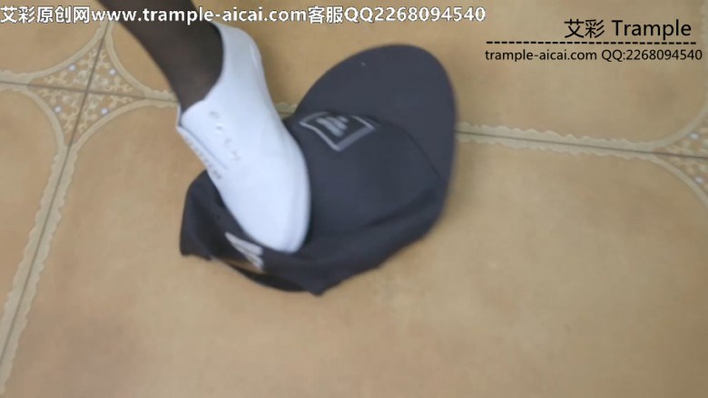 希雨护士服羞辱系列1