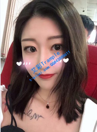 【00后童女主】长靴羞辱舔汗渍棉袜