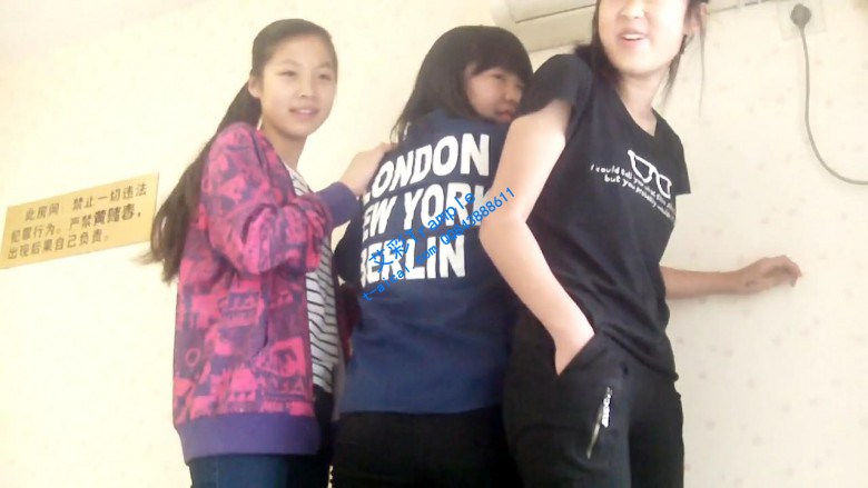 高中三人踩踏M无情