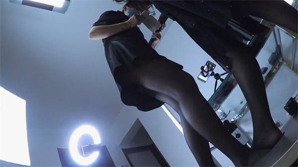 婧児带着地板脸的班主任 一起黑丝高跟教育这个坏东西！ YC-210910-10