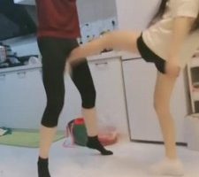 【傲柔】吊式捆绑提档踢肚子/头浸圣水盆窒息 bf8912