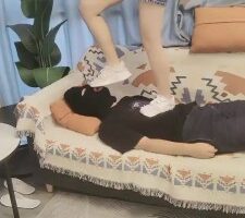 【圆圆S】素人学生主全体重踩踏 bf16424