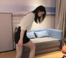 【筱月】车模白袜塞嘴暴力虐打 bf18895