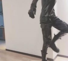 【美娜格格】推销面膜被皮装御姐训成狗/勒脖绞杀深喉 bf25105