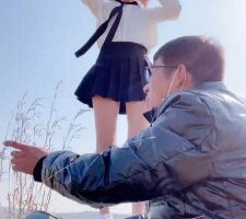 【孤傲女帝】户外被踢踹虐待的狗【双视角版】 bf26620