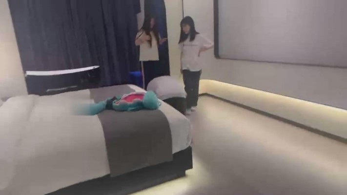 【可爱S】双S学生主-原味白袜闻舔/喝圣水/爬行遛狗 bf28783