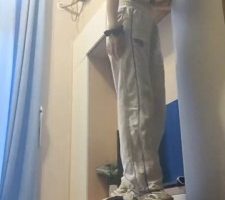 【素人星探】运动鞋白袜全体重踩/毁容踩狗脸/骑狗背 bf30420