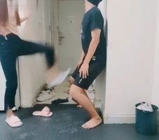 【萤火大大】白袜深喉塞嘴/掐脖窒息/踢踹【完整版】 bf32921