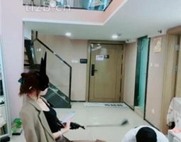 【陈莹斯】嘴叼高跟/人体衣架/骑马爬行/碾压踩狗爪 bf34555