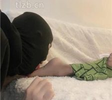 【苒溪】睡梦中偷舔主人的脚被教训 bf35157