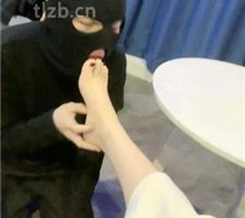 【七七】赏赐绿帽男友圣水盛宴 bf37468