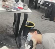 【双子姬】公司公开虐老板狗-带素人同事S调 bf37587