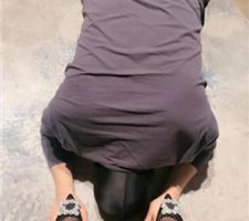 【然然】碾压踩狗爪/闻舔黑丝高跟 JS240301-9