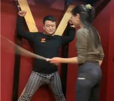 【爱丽丝】十字架固定/长靴提档/藤条鞭打/耳光/封嘴/掐乳 bf39538