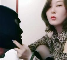 【冰沫老师】长靴踩踏/骑马狗爬/鞭打 JS240503-11