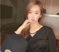 【尤野】御姐范裸足玩脚垫狗 JS240506-8