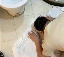 【美羊羊】脏鞋底裸足深喉恋足舔/涂鸦狗脸/内裤套头 JS240704-17