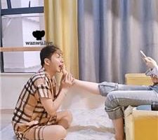 【乖乖m】白袜脚裸足狂舔【二】 JS240728-6