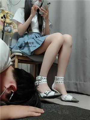 【supp】高跟凉鞋踩狗头/清理脏鞋【双视角版】 bf44072