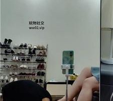 【拽拽】裸足蹂躏抖M弟弟 JS240928-7