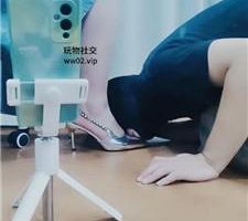 【拽拽】舔脏鞋/全体重踩踏 JS241019-12