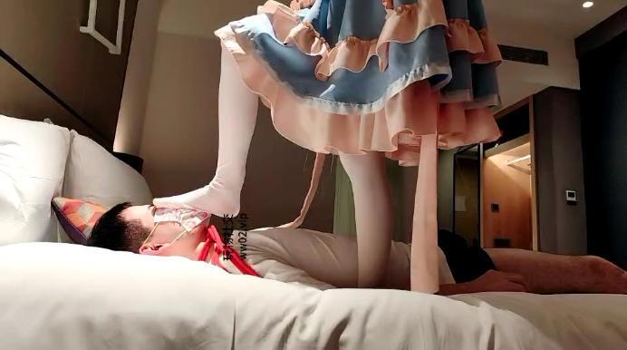 【苏梦】洛丽塔踩脚奴 bf46037