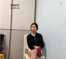 【小凤梨s】母畜-闺蜜求我赏赐圣水 JS241112-63