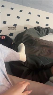 【辣辣】运动后原味白袜玩虐家奴 bf47315