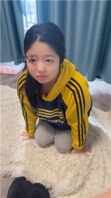 【小凤梨】母畜狂给我磕头 JS241214-39