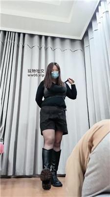 【拽拽】长靴黑丝踩虐踢踹/重度鞭打 JS241219-8