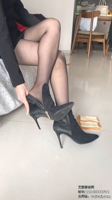 【雅泫】细跟短靴+黑丝脚制作口水狗粮 YC-250124-4