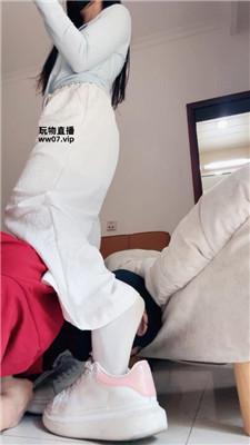 【妮蔻】晨跑后原味鞋袜气味辱-深喉 bf51227