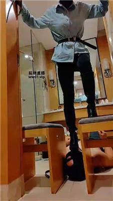 【苏大大】高跟长靴踩-重度鞭打 JS250330-36