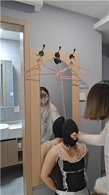 【陶拉大人】拴住变装奴羞辱 JS250412-4