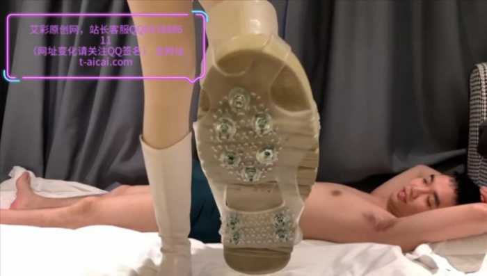 【神乐Sama】防滑钢钉踩在身上是什么感觉？ YC-250413-2