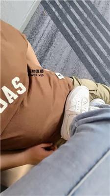 【莱恩】空军一号脏鞋踩贱奴 JS250415-12