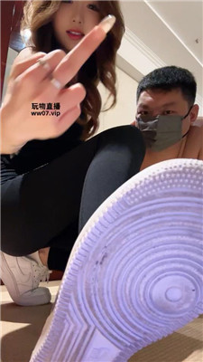 【小7S】赏赐圣水-小白鞋白袜踩踏 bf52838