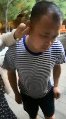 【夸梨】户外公开处刑跟踪狂 bf53081