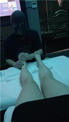 【素人抽水机】花钱沐足店技师的狗 JS250514-30