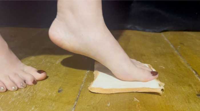 【大美】裸足踩吐司切片面包 YC-250516-6