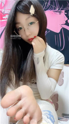 【林清雅】小舌头吐口水    250531-15