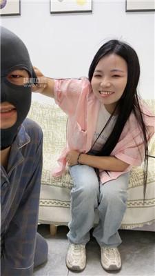 【素人抽水机】揪耳朵-骑马踩踏耳光 JS250603-12