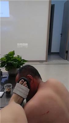 【黑冰】情侣主合力羞辱老狗奴 JS250617-21