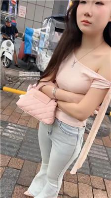 【刘二狗】开发高跟素人S踩踏抽耳光 JS250701-18