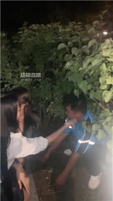 【牙乖乖】双S-户外姐妹花惩罚外卖小哥【双视角版】 bf55440