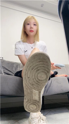 【酒鸽】空军船袜裸足    250711-6