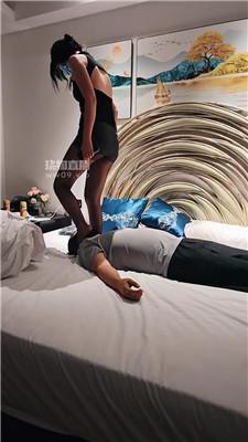 【雨神】抽耳光-胯下羞辱-黑丝虐 bf55505