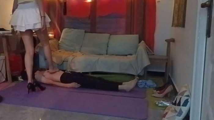 洛洛主踩踏蹦跳玩弄狗 YC-250713