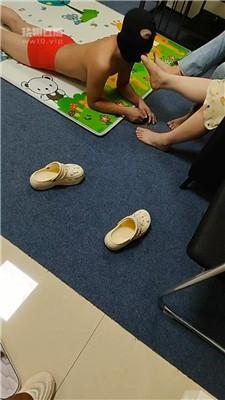 【玖月】姐妹花S-强迫狗奴才舔jio JS250808-7